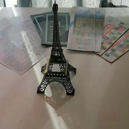 Little Paris * Ситио-де-Калаонда