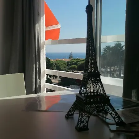 Little Paris Апартаменты